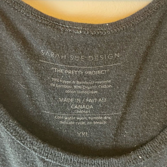 Sarah Sue Design “Pretty Smart Pretty Strong Pretty Brave” Graphic Tank Top, XXL - Picture 3 of 3